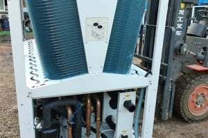 约克风冷热泵模块冷水机组的操作过程步骤有哪些？